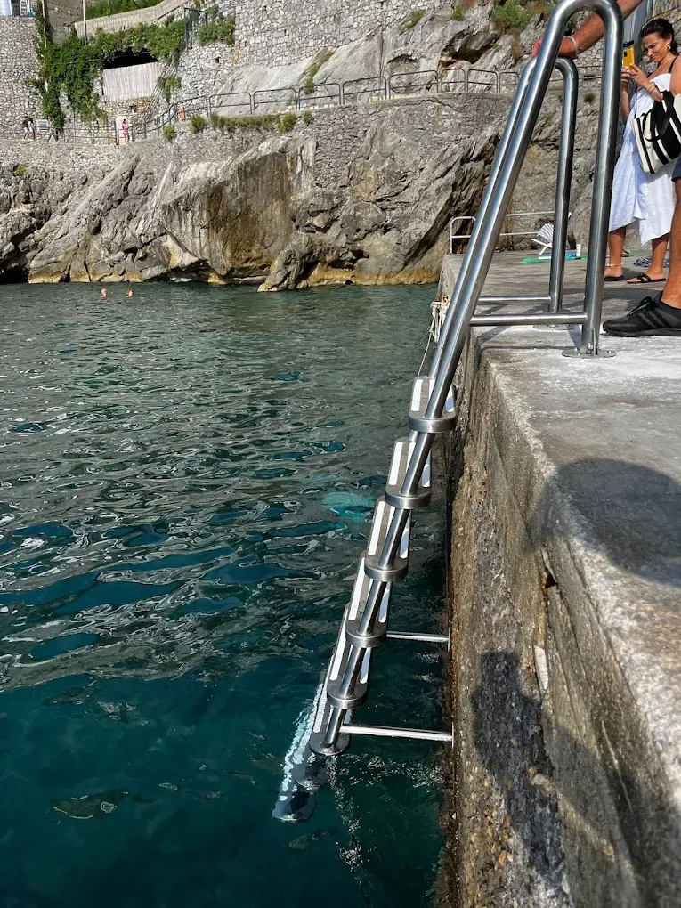 Scaletta inox a mare